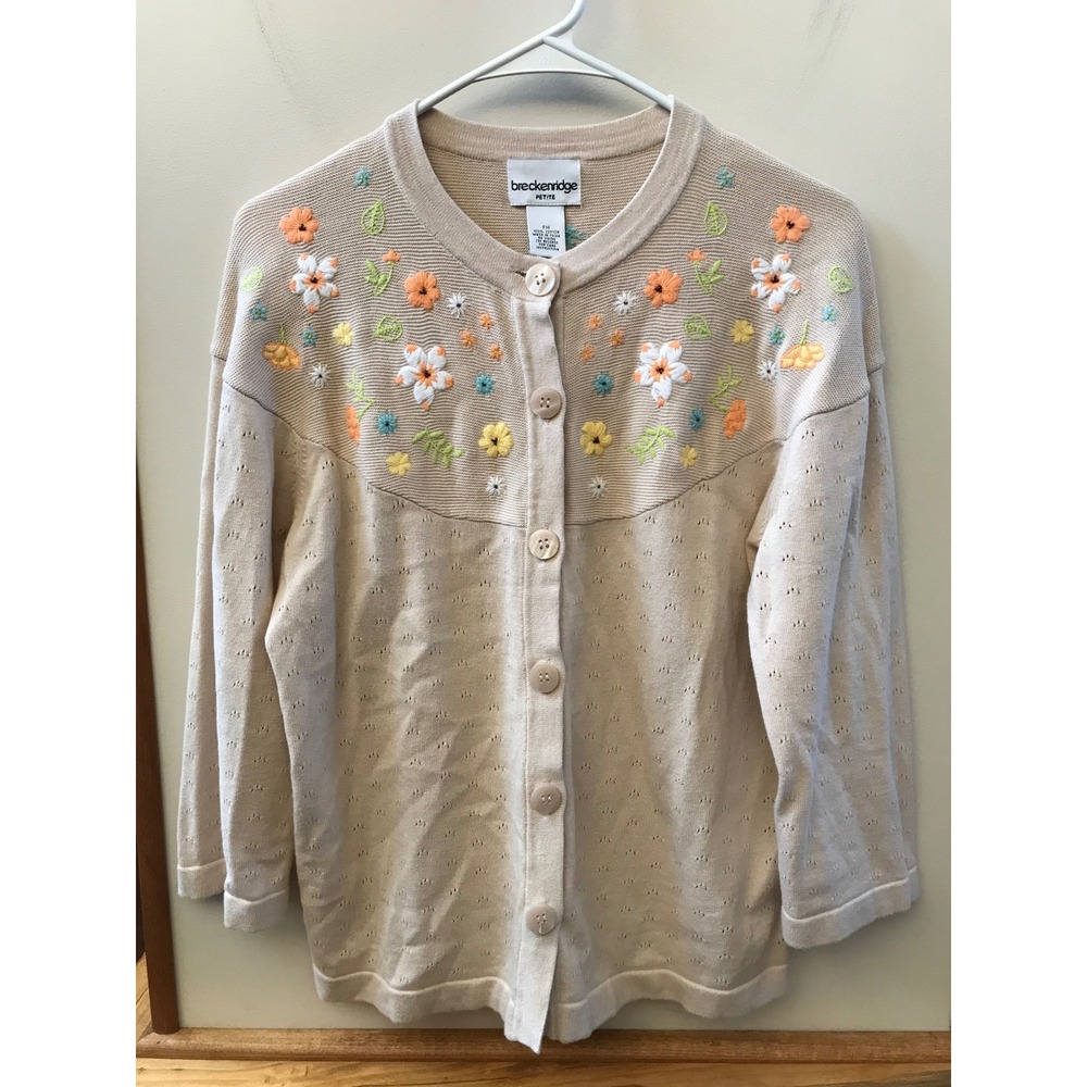 Breckenridge Petite PM Beige Floral Embroidered Cotton Knit Cardigan